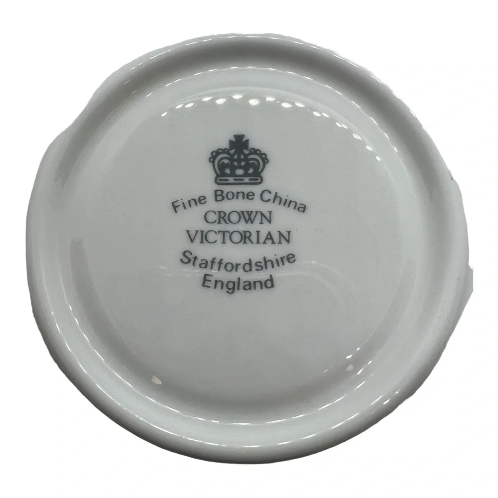 November Tea Cup Crown Victorian Fine Bone China Staffordshire England VTG